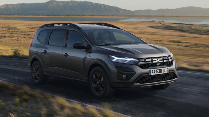 Jogger: Το πρώτο υβριδικό Dacia έχει 140 ίππους & 900 χλμ. αυτονομία Jogger: Το πρώτο υβριδικό Dacia έχει 140 ίππους & 900 χλμ. αυτονομία