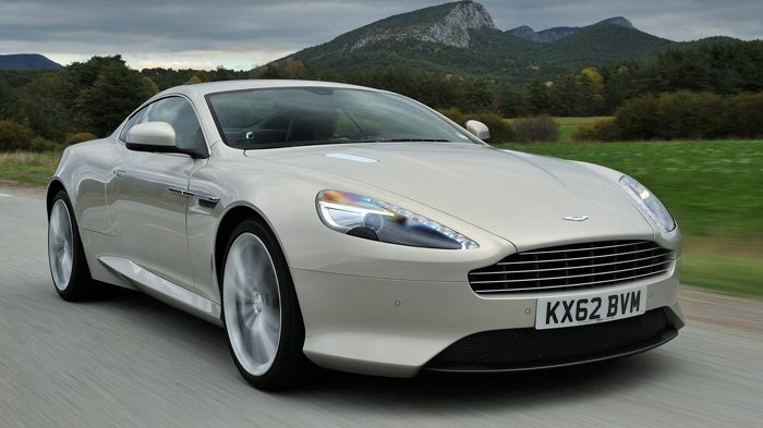 Η Aston Martin DB9 του 2017 (στη φωτό η υπάρχουσα γενιά) θα πατάει σε ένα νέο πάτωμα.