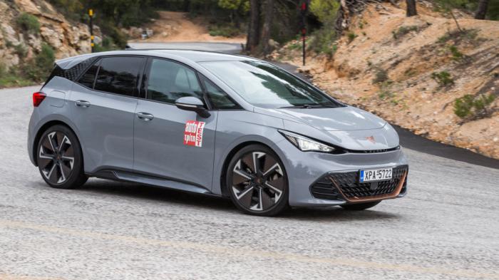 Το hot Cupra Born VZ μπορεί να καυχιέται πως είναι το πιο σπορ ηλεκτρικό του γκρουπ, προσφέροντας πολλά περισσότερα vibes από όσα μπορεί να… αντέξει ο μέσος αγοραστής ενός γρήγορου ηλεκτρικού. Το hot Cupra Born VZ μπορεί να καυχιέται πως είναι το πιο σπορ ηλεκτρικό του γκρουπ, προσφέροντας πολλά περισσότερα vibes από όσα μπορεί να… αντέξει ο μέσος αγοραστής ενός γρήγορου ηλεκτρικού.