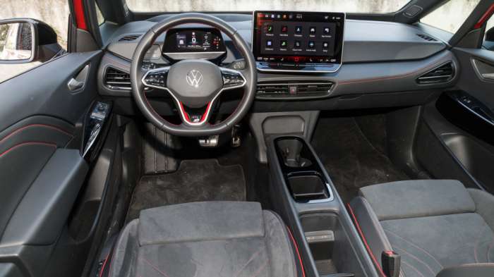 Σχεδίαση και εσωτερικό α λα GTI Σχεδίαση και εσωτερικό α λα GTI