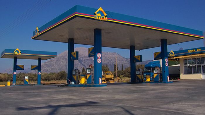 Σε λαθρεμπόριο καυσίμων φέρεται να  εμπλέκεται ο πρόεδρος της ΕΤΕΚΑ, Γεώργιος Σπανός.