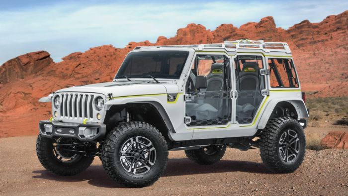 Το Jeep Safari βασίζεται στο Wrangler και ξεχωρίζει με τα διάφανα πάνελ, ενώ εντύπωση προκαλούν τα αλουμινένια στοιχεία στις πόρτες και η κατασκευή στην οροφή. Το Jeep Safari βασίζεται στο Wrangler και ξεχωρίζει με τα διάφανα πάνελ, ενώ εντύπωση προκαλούν τα αλουμινένια στοιχεία στις πόρτες και η κατασκευή στην οροφή.