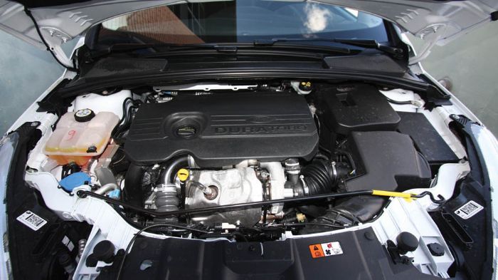 Ο νέος 1,5 TDCi κινητήρας συνδυάζει τη ροπή των 270 Nm με την χαμηλή κατανάλωση των 3,8 λτ./100 χλμ. 