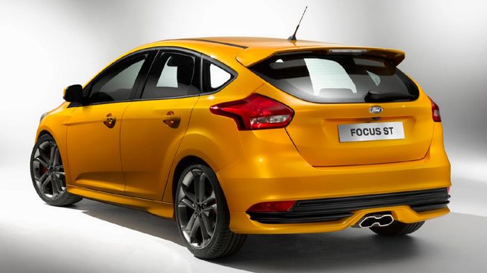 Στα τέλη Ιουνίου, στο Goodwood Festival of Speed, η Ford παρουσίασε και το ανανεωμένο Focus ST. Στα τέλη Ιουνίου, στο Goodwood Festival of Speed, η Ford παρουσίασε και το ανανεωμένο Focus ST.