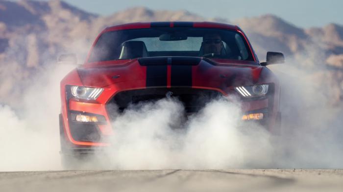 Νέα Ford Mustang: Έρχεται με 4κίνηση και υβριδικά μοτέρ το 2023 