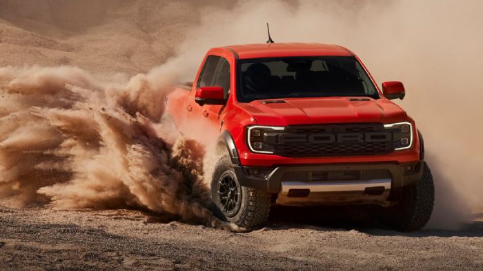 Ford Ranger Raptor: Ο πιο «αγωνιάρης αγρότης» επέστρεψε... ντούρος! 