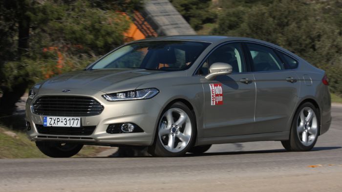 Στην 5η γενιά Mondeo η Ford επιλέγει και πάλι ένα αμάξωμα μεγάλων διαστάσεων, με περισσότερο εκλεπτυσμένο χαρακτήρα σε σχέση με το προηγούμενο. 