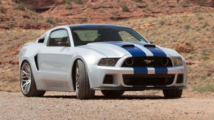 Η συγκεκριμένη Mustang GT έφερε 22άρες ζάντες αλουμινίου, ανασχεδιασμένο και πιο επιθετικό προφυλακτήρα μπροστά, καθώς επίσης και φώτα ομίχλης «angel-eye».