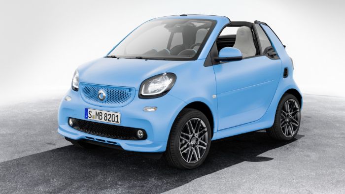Μόλις 200 smart fortwo cabrio BRABUS edition θα φτιαχτούν, με την τιμή τους να είναι στη Γερμανία στα 29.950 ευρώ.