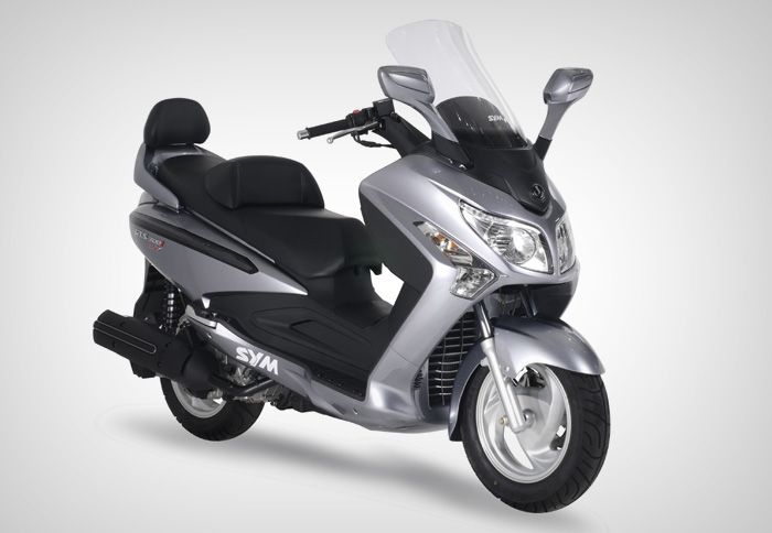 Το GTS250i EVO διαθέτει κύλινδρο κεραμικής επίστρωσης με απεριόριστη εγγύηση και επιδόσεις παραπλήσιες με το GTS 300i EVO.
