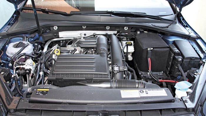 Ο κινητήρας 1,4 TGI καίει φυσικό αέριο και βενζίνη, διαθέτοντας πολύ καλή απόδοση 110 ίππων.
