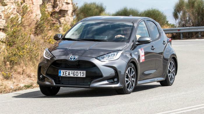1η θέση: To best seller Toyota Yaris 