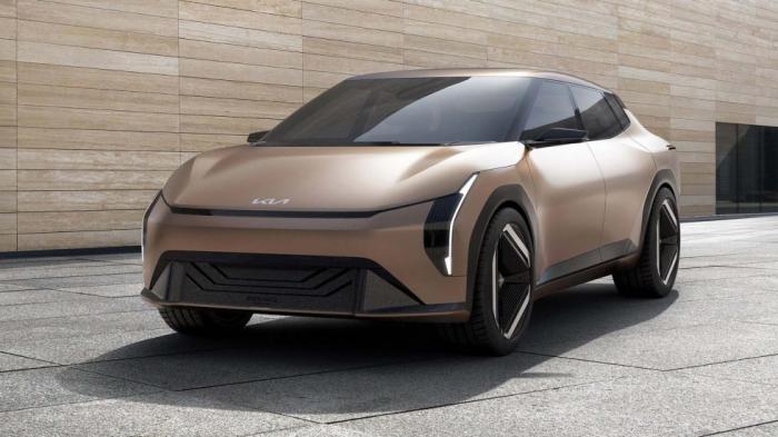 Το Concept EV4 μοιάζει σε μεγάλο βαθμό με το crossover EV6 αλλά είναι πιο κοντό σε ύψος και μικρότερο. Το Concept EV4 μοιάζει σε μεγάλο βαθμό με το crossover EV6 αλλά είναι πιο κοντό σε ύψος και μικρότερο.