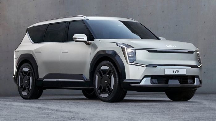 Στα σκαριά μια έκδοση επιδόσεων GT για το νέο Kia EV9 Στα σκαριά μια έκδοση επιδόσεων GT για το νέο Kia EV9