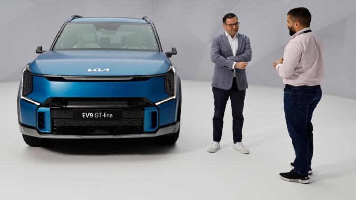 Συνέντευξη με τον Έλληνα manager της Kia Ευρώπης Συνέντευξη με τον Έλληνα manager της Kia Ευρώπης