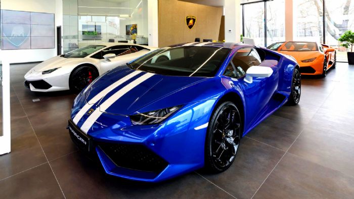 Στηρίζουν έμπρακτα την Ουκρανία Ferrari και Lamborghini Στηρίζουν έμπρακτα την Ουκρανία Ferrari και Lamborghini