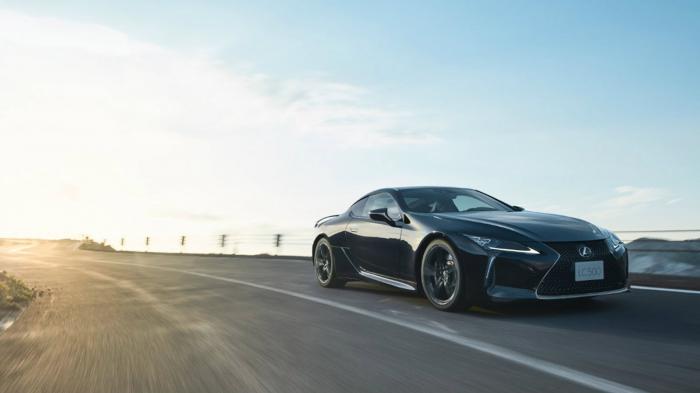 Το Lexus LC Aviation, προσφέρεται στις εκδόσεις LC 500 και LC 500h.