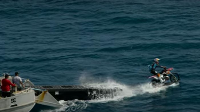Ας δούμε πως ο Robbie Maddison και η ομάδα του έκαναν το video θαύμα.	