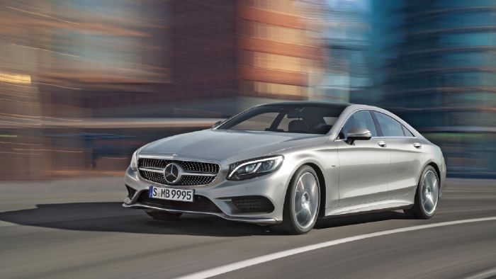 Η επόμενη γενιά της Mercedes CLS 
βασίζεται πάνω στη νέα E-Class και 
όπως και εκείνη θα εφοδιάζεται 
με ότι πιο σύγχρονο 
έχει να επιδείξει η 
εταιρεία.