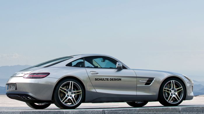 Ταύτιση δείχνει να υπάρχει ανάμεσα στις «κατασκοπευτικές» μας εικόνες και στην επίσημη teaser φωτογραφία της Mercedes AMG GT.