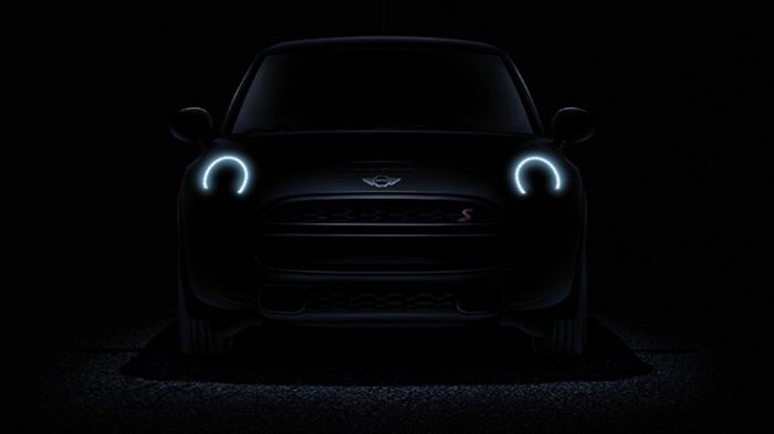 Η Mini διέρρευσε μια νέα teaser εικόνα για να μαγνητίσει τα βλέμματα των απανταχού θιασωτών της μάρκας, εν όψει των τριών επίσημων παρουσιάσεων του Cooper τον Νοέμβριο.