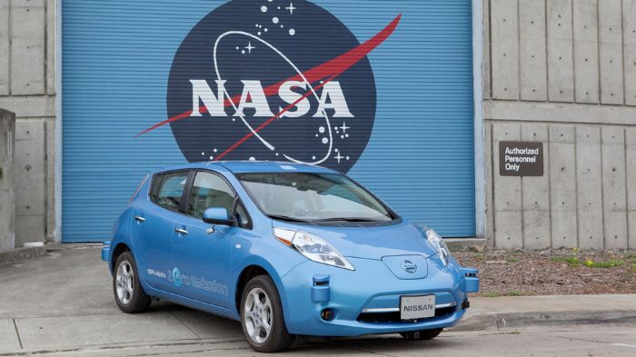 Η Nissan ανακοίνωσε ότι σε συνεργασία με τη NASA θα δημιουργηθούν καινούργια μοντέλα με χρονικό ορίζοντα 5 ετών, που δε θα χρειάζονται οδηγό για την κίνησή τους.