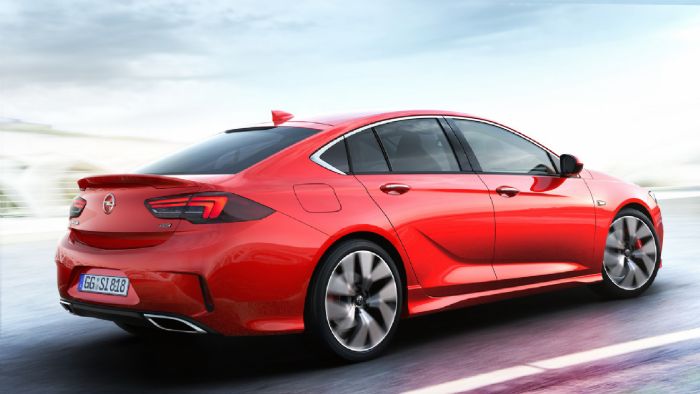 Το νέο Opel Insignia GSi είναι ελαφρύτερο κατά 160 κιλά από το OPC, χάρη στο νέο πλαίσιο. Διαθέτει πιο κοντά ελατήρια φτιαγμένα ειδικά για αυτό, ενεργά αμορτισέρ και μεγαλύτερα φρένα της Brembo. Το νέο Opel Insignia GSi είναι ελαφρύτερο κατά 160 κιλά από το OPC, χάρη στο νέο πλαίσιο. Διαθέτει πιο κοντά ελατήρια φτιαγμένα ειδικά για αυτό, ενεργά αμορτισέρ και μεγαλύτερα φρένα της Brembo.
