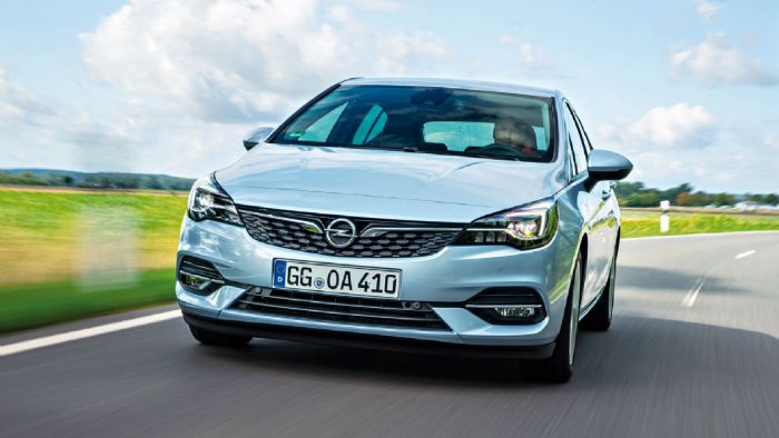 Οδηγούμε το φρεσκαρισμένο αισθητικά και μηχανικά Opel Astra στους δρόμους γύρω από τη Φρανκφούρτη και σας αναφέρουμε...