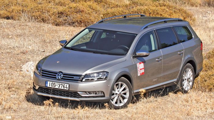 Το Passat Alltrack διαθέτει τις ίδιες εξωτερικές διαστάσεις με το station wagon Variant και απλά διαφέρουν στο ύψος.