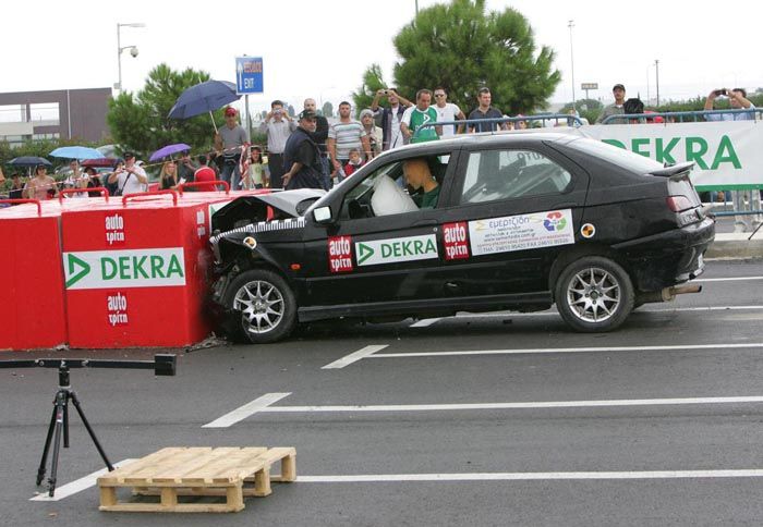 Για δεύτερη φορά στη χώρα μας θα πραγματοποιηθούν πραγματικά crash test σε συνεργασία με τον οργανισμό DEKRA.