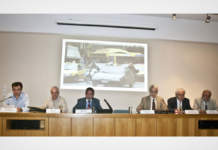 Aπό αριστερά: Παπαδάκης, Λιβαδάς, Καντερές, Σίσκος, Ασημακόπουλος, Οικονόμου 