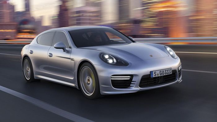 Η νέα Panamera, που θα κυκλοφορήσει το 2016 (εδώ εικονίζεται η ανανεωμένη Turbo Executive έκδοση), θα χρησιμοποιήσει την πλατφόρμα MSB.
