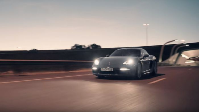 Επίσημο video με την νέα Porsche 718 Cayman στο δρόμο δημοσίευσε η γερμανική μάρκα.