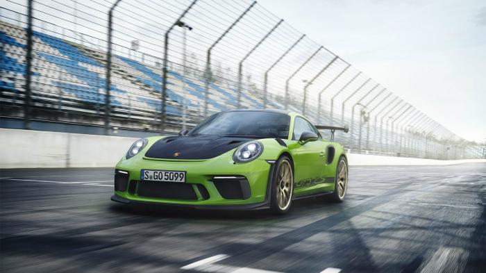 Την αποκάλυψη της ανανεωμένης Porsche 911 GT3 RS έκανε η εταιρεία στο Σαλόνι Αυτοκινήτου της Γενεύης.