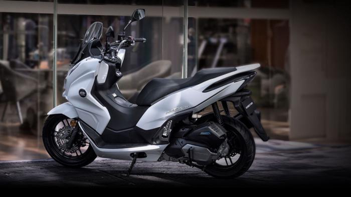 QJMotor MTX 125
QJMotor MTX 125