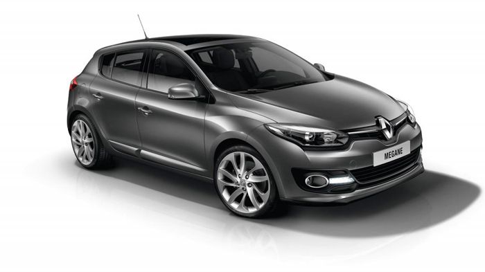 Tο Megane, σε όλες τις εκδόσεις του, θα είναι διαθέσιμο με ένα ανασχεδιασμένο εμπρόσθιο μέρος, που περιλαμβάνει νέο καπό και καινούργιους προφυλακτήρες (εδώ εικονίζεται το hatchback).