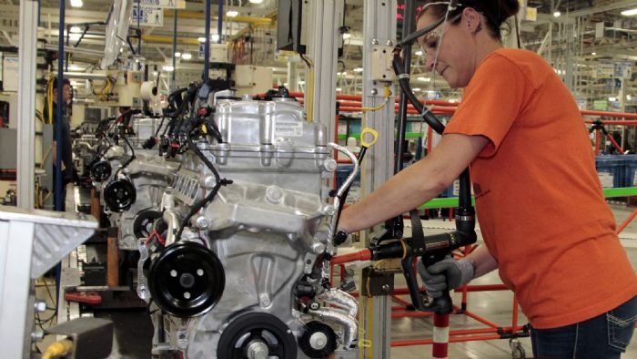 Stellantis: Επένδυση 100 εκατομμυρίων & νέος κινητήρας turbo 