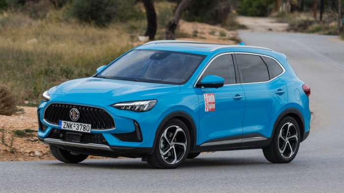 Δοκιμή: MG HS, με XXL καμπίνα και αυτόματο 