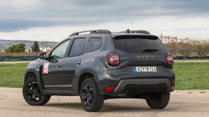 Το Dacia Duster είναι το πιο προσιτό οικογενειακό SUV της αγοράς με τιμή από 22.580 ευρώ.