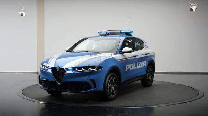 Η Alfa Romeo Tonale έγινε το νέο περιπολικό της Ιταλίας   