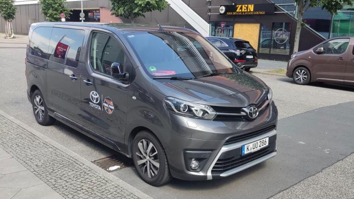 Euroleague 2024 - Τα Toyota που έκαναν VIP μεταφορές στο Final Four Euroleague 2024 - Τα Toyota που έκαναν VIP μεταφορές στο Final Four