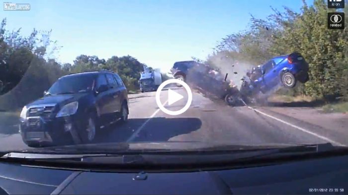 Σοκαριστική σύγκρουση (video) 