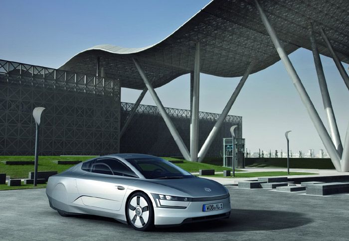 To εντυπωσιακό πρωτότυπο XL1 ίσως είναι από τα ηλεκτροκίνητα μοντέλα που θα κατασκευάζει από το 2014 στην Κίνα η VW. 