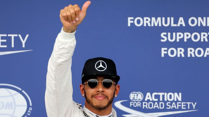 Την 50η pole position της καριέρας του πήρε ο Lewis Hamilton σήμερα στο GP Αυστραλίας, κάτι που έχουν καταφέρει μόνο οι Schumacher και Senna.
