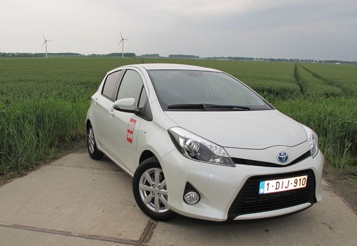 Το Yaris HSD έχει μήκος μόλις 2 εκ. μεγαλύτερο από τις απλές του εκδόσεις. Το Yaris HSD έχει μήκος μόλις 2 εκ. μεγαλύτερο από τις απλές του εκδόσεις.