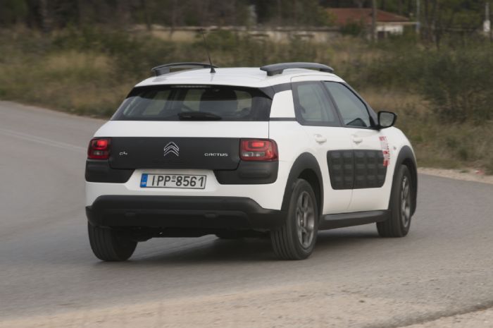 Το Citroen C4 Cactus εμφανίζει καλύτερη μέση κατανάλωση (4,9 λτ./100 χλμ.). και εκπομπές CO2 κάτω από 90 γρ./χλμ