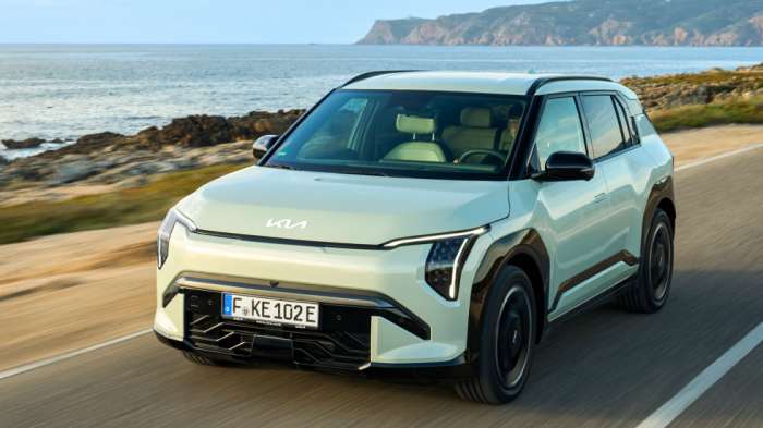Kia EV3: Από 29.990 ευρώ, ηλεκτρικό μικρομεσαίο SUV που φορτίζει σε 30 λεπτά Kia EV3: Από 29.990 ευρώ, ηλεκτρικό μικρομεσαίο SUV που φορτίζει σε 30 λεπτά