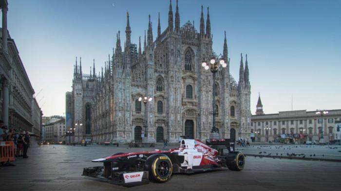 Η Alfa Romeo έγινε 112 ετών και ξύπνησε το Μιλάνο με μία Formula 1 