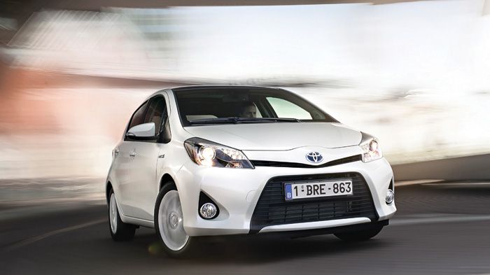 Το υβριδικό σύστημα του Toyota Yaris HSD είναι 6% πιο κοντό σε μήκος και κατά 11 κιλά πιο ελαφρύ από αυτό του Auris. Το υβριδικό σύστημα του Toyota Yaris HSD είναι 6% πιο κοντό σε μήκος και κατά 11 κιλά πιο ελαφρύ από αυτό του Auris.