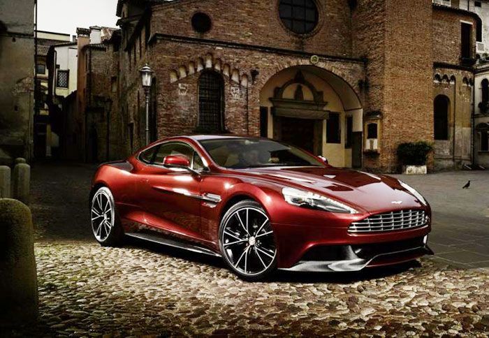 Πωλείται το 64% της Aston Martin στην τιμή των 629 εκατομ. ευρώ. Ενδιαφέρεται κανείς; 